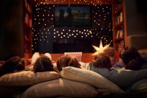 Como Criar o Ambiente Perfeito para Assistir a Filmes de Natal em Casa