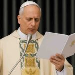 Aplicativos para Escutar Música Cristã Playlist do Papa Leão XIV no Vaticano